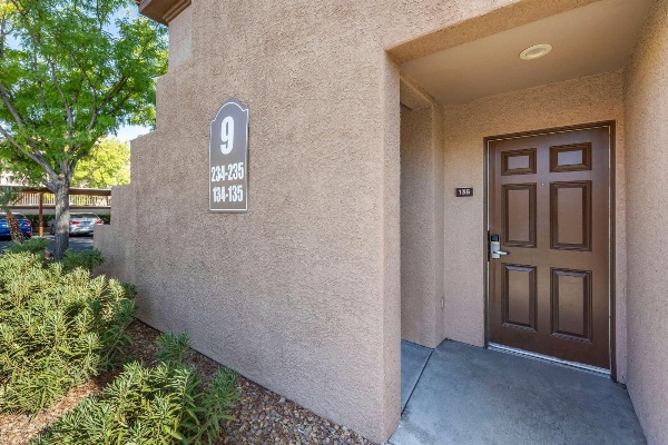 Hilton Vacation Club Desert Retreat Las Vegas image 4